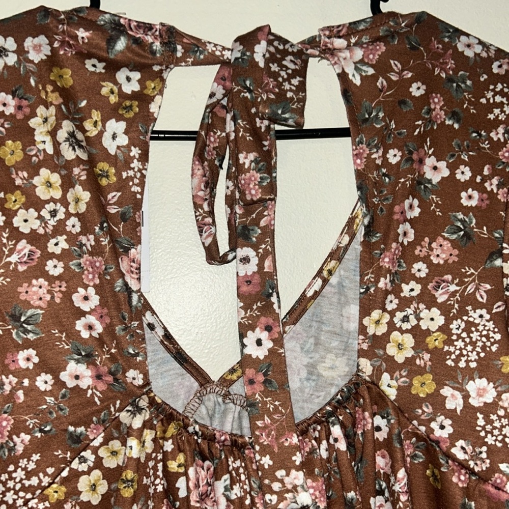 Floral top - Picture 5 of 7